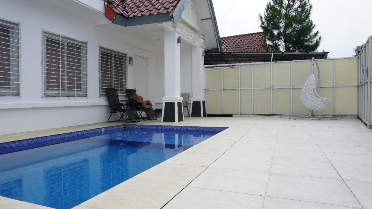 Diyar Villas Puncak M4/12 ภายนอก รูปภาพ