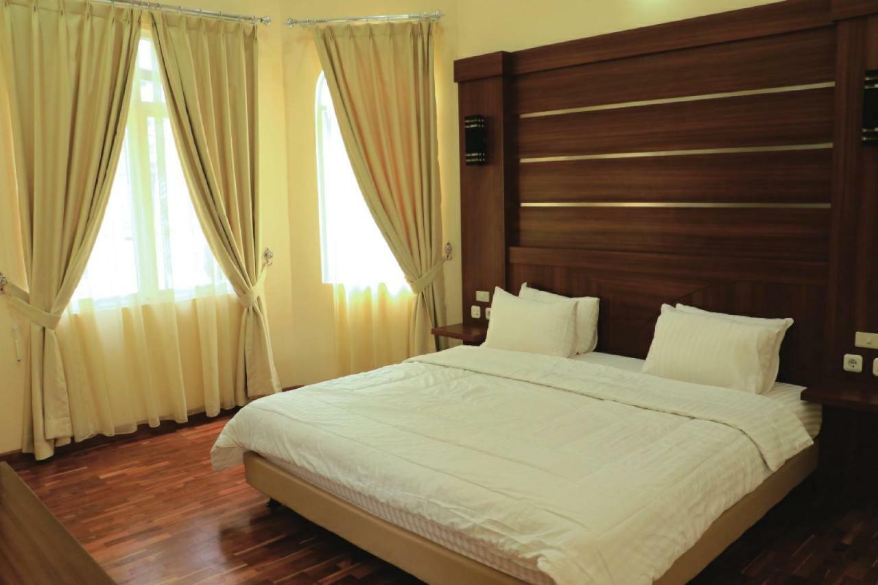 Diyar Villas Puncak M4/12 ภายนอก รูปภาพ