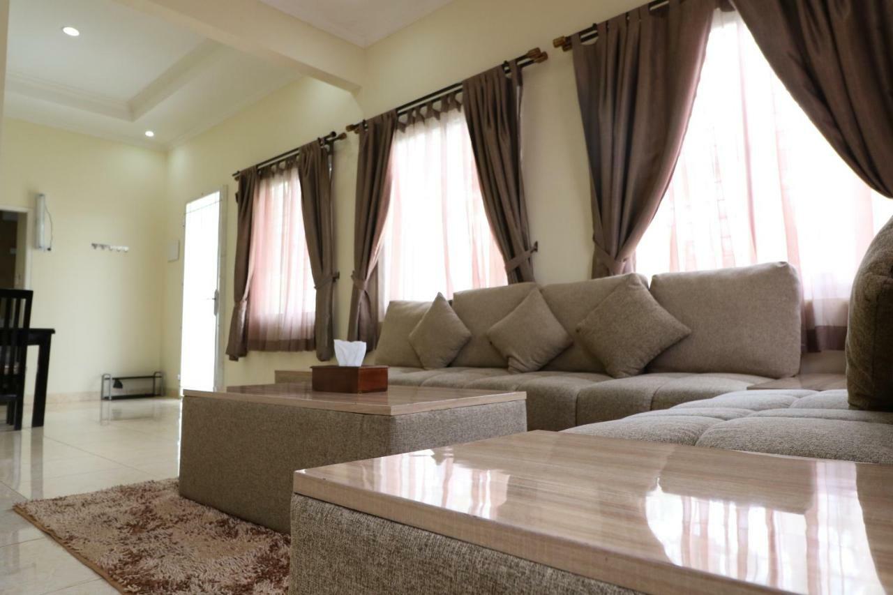 Diyar Villas Puncak M4/12 ภายนอก รูปภาพ
